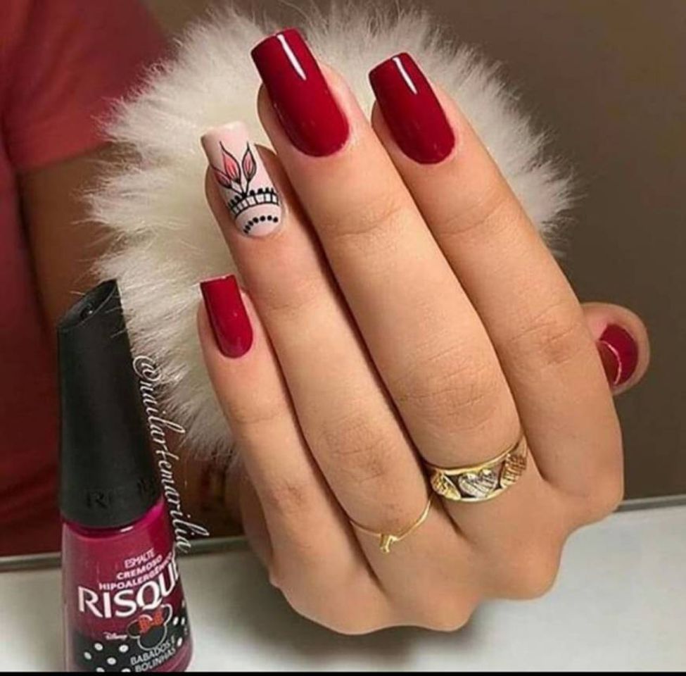 Moda Unhas vermelhas