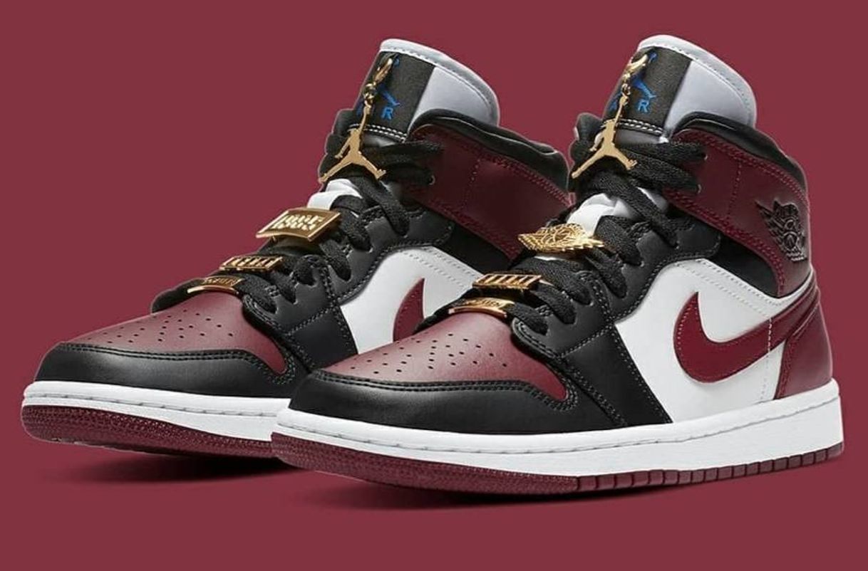 Fashion Air Jordan 1 Mid WMNS "Beetroot"