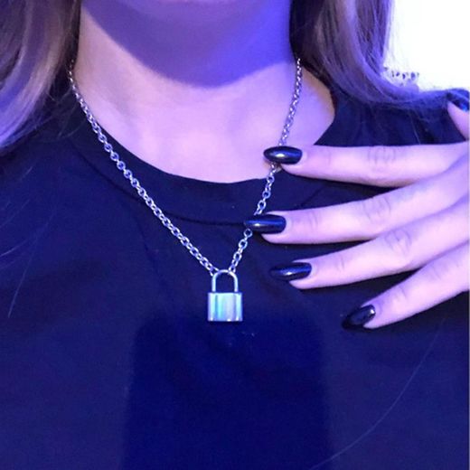 Rock Lock Choker Silver Long Chain Necklace on The Neck with