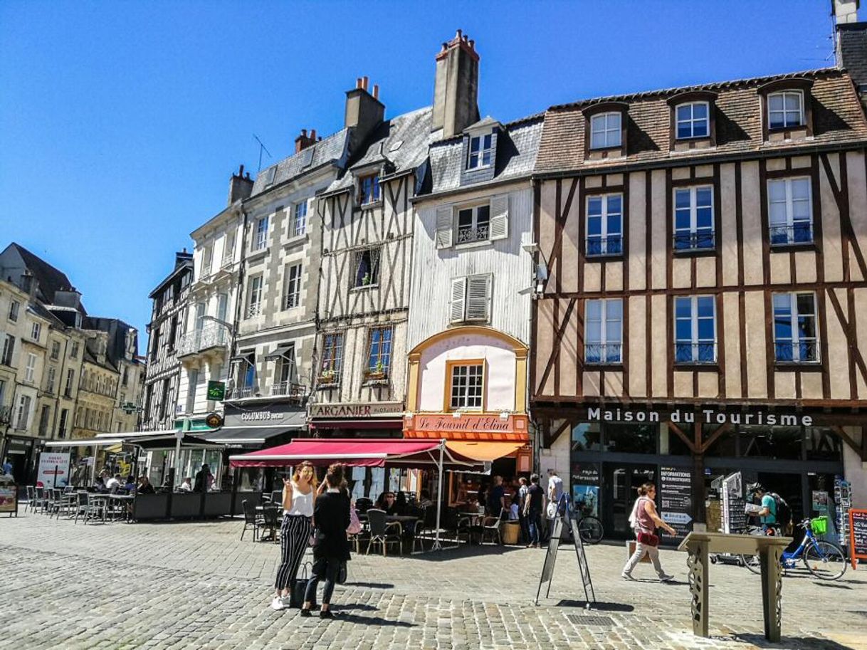 Places Poitiers