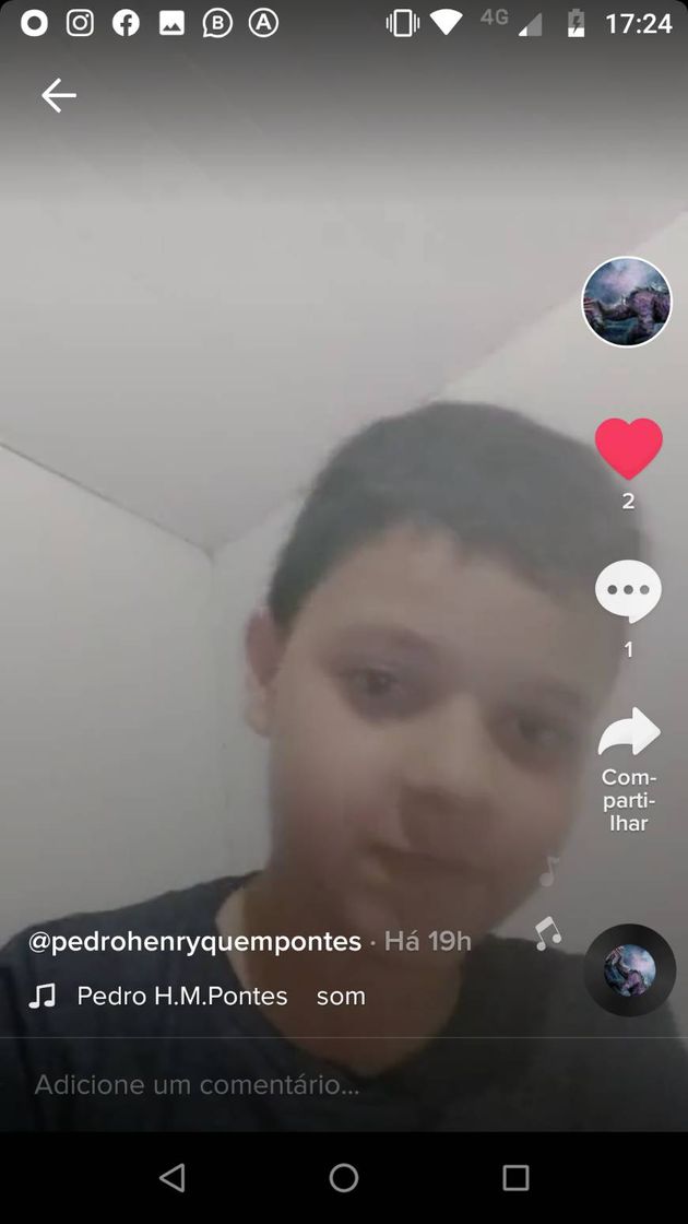 Social Tiktok Pequeno Criador De Conteúdo