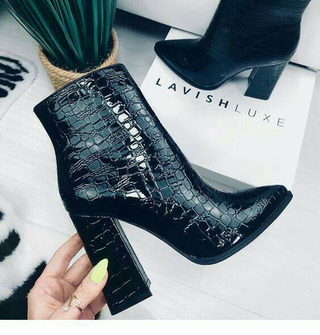 Fashion boots 