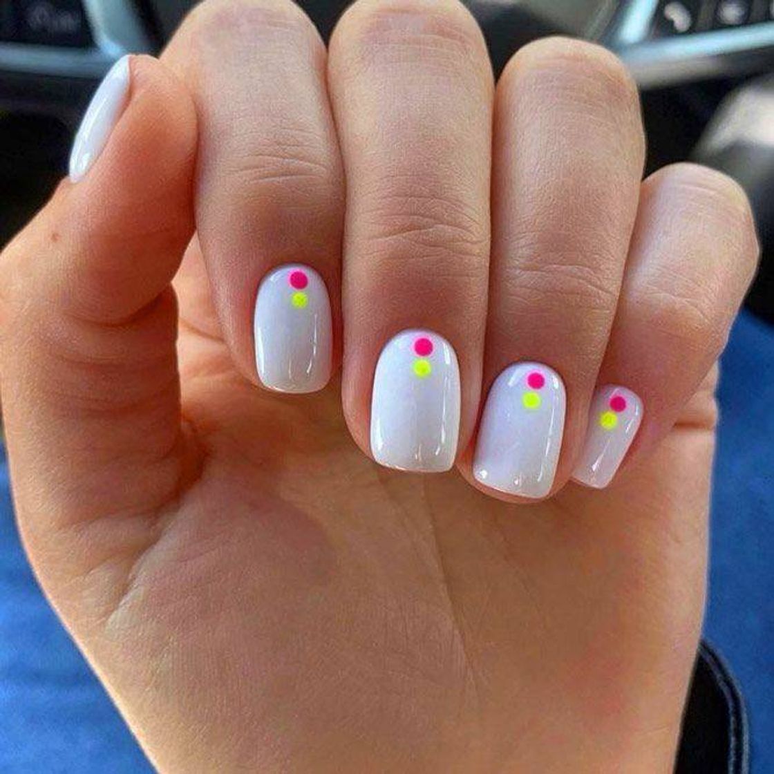 Moda Decoração para unhas curtas! 