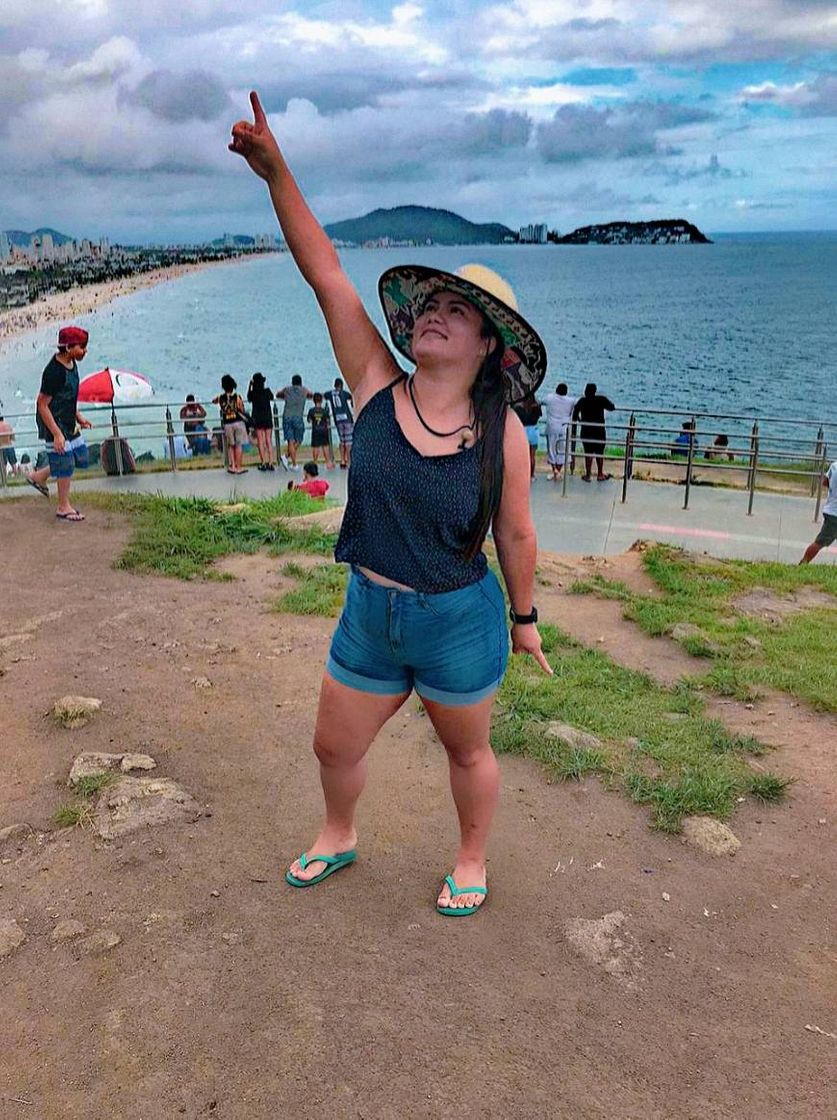 Place Campina's Hill Lookout