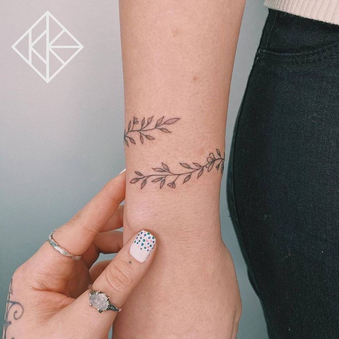Social tattoo 🦋