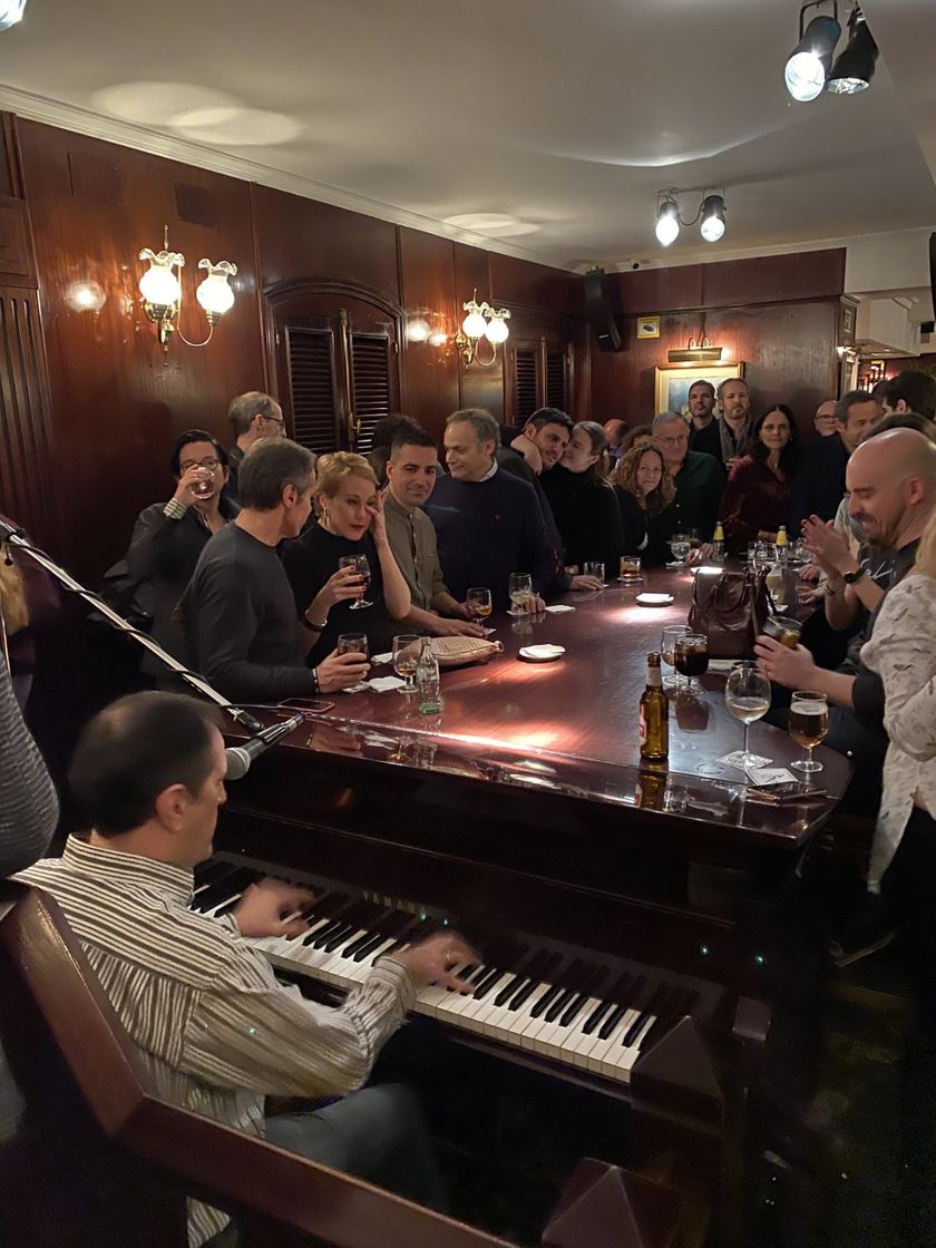 Social Toni 2 - Piano Bar Madrid