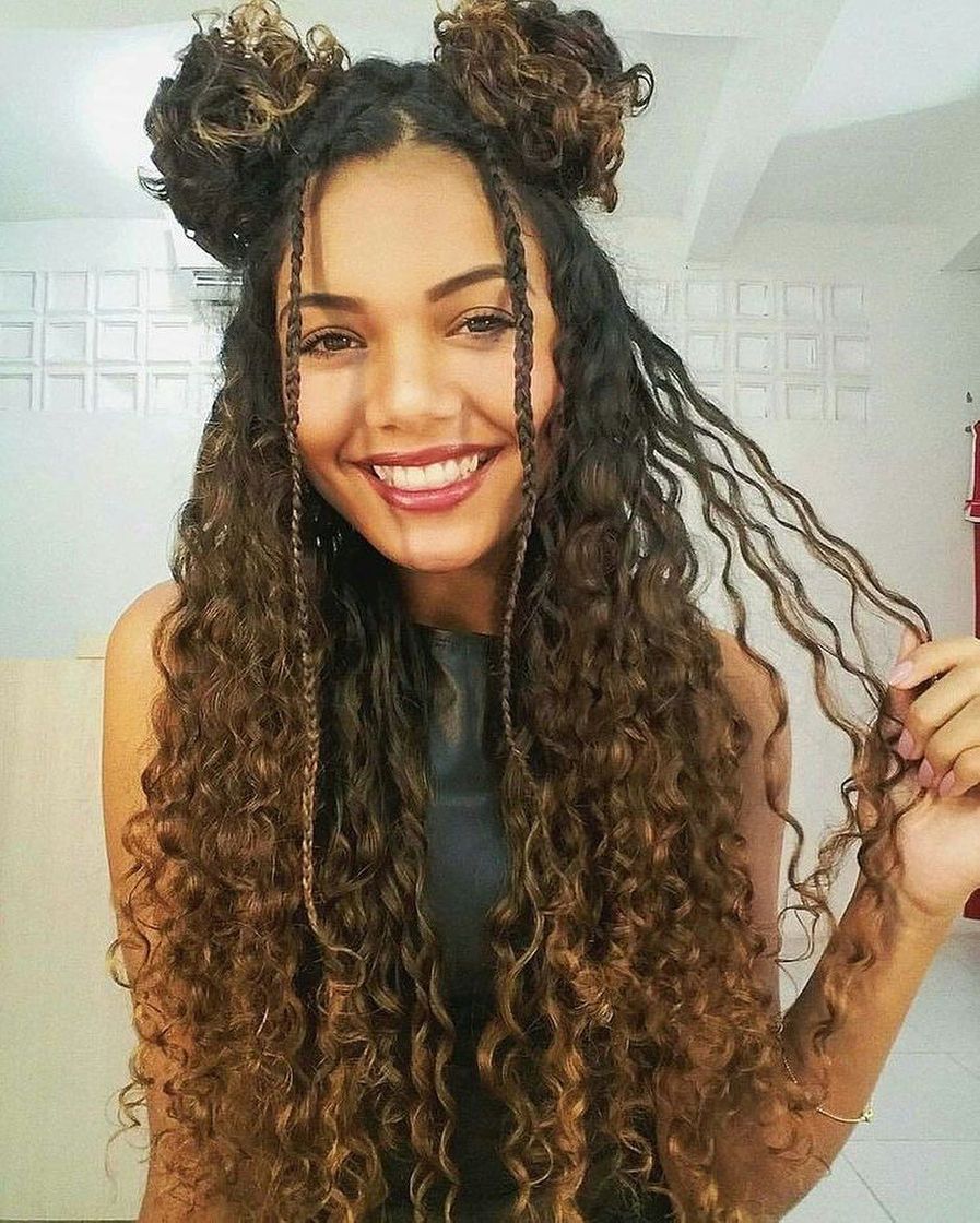 Moda Penteado cabelo cacheado #16