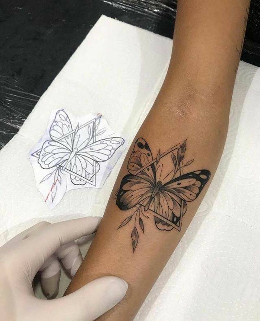 Moda Tatto borboleta