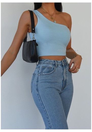 Crop top & moon jeans 