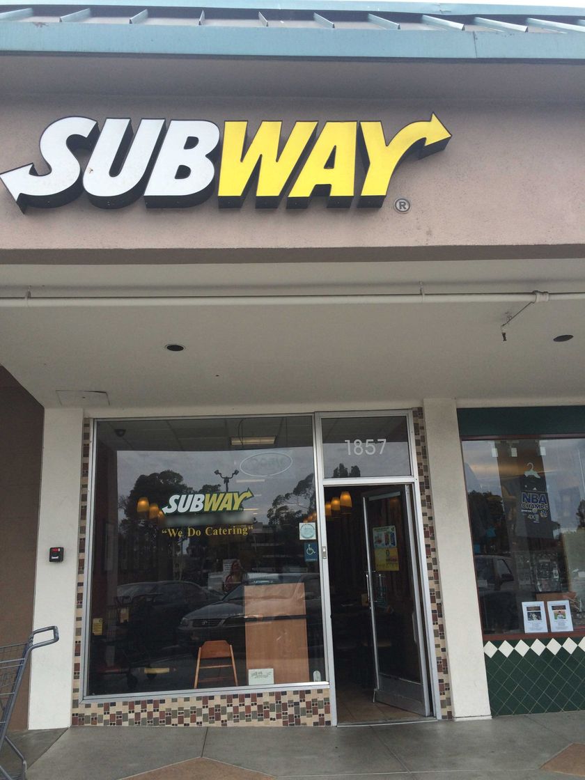 Restaurants Subway