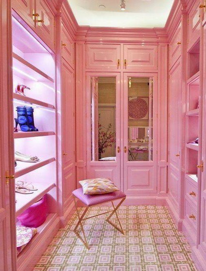 Fashion Closet 😍