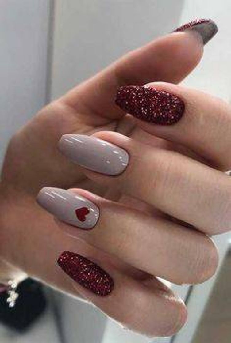 Fashion nails