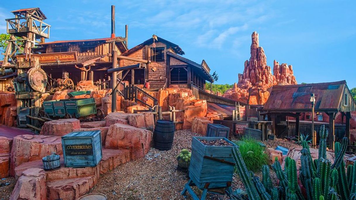 Lugares Big Thunder Mountain Railroad