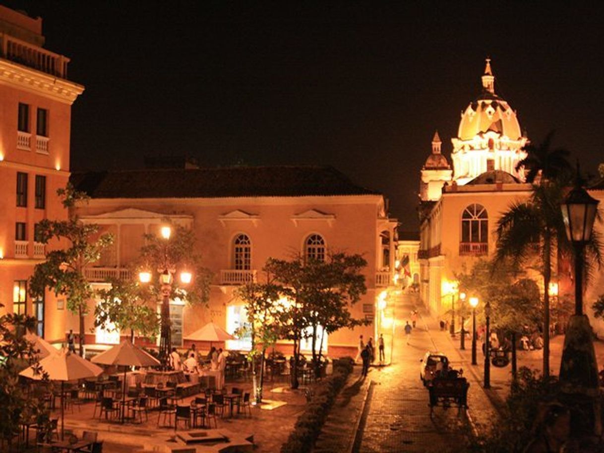 Lugar Plaza Santo Domingo