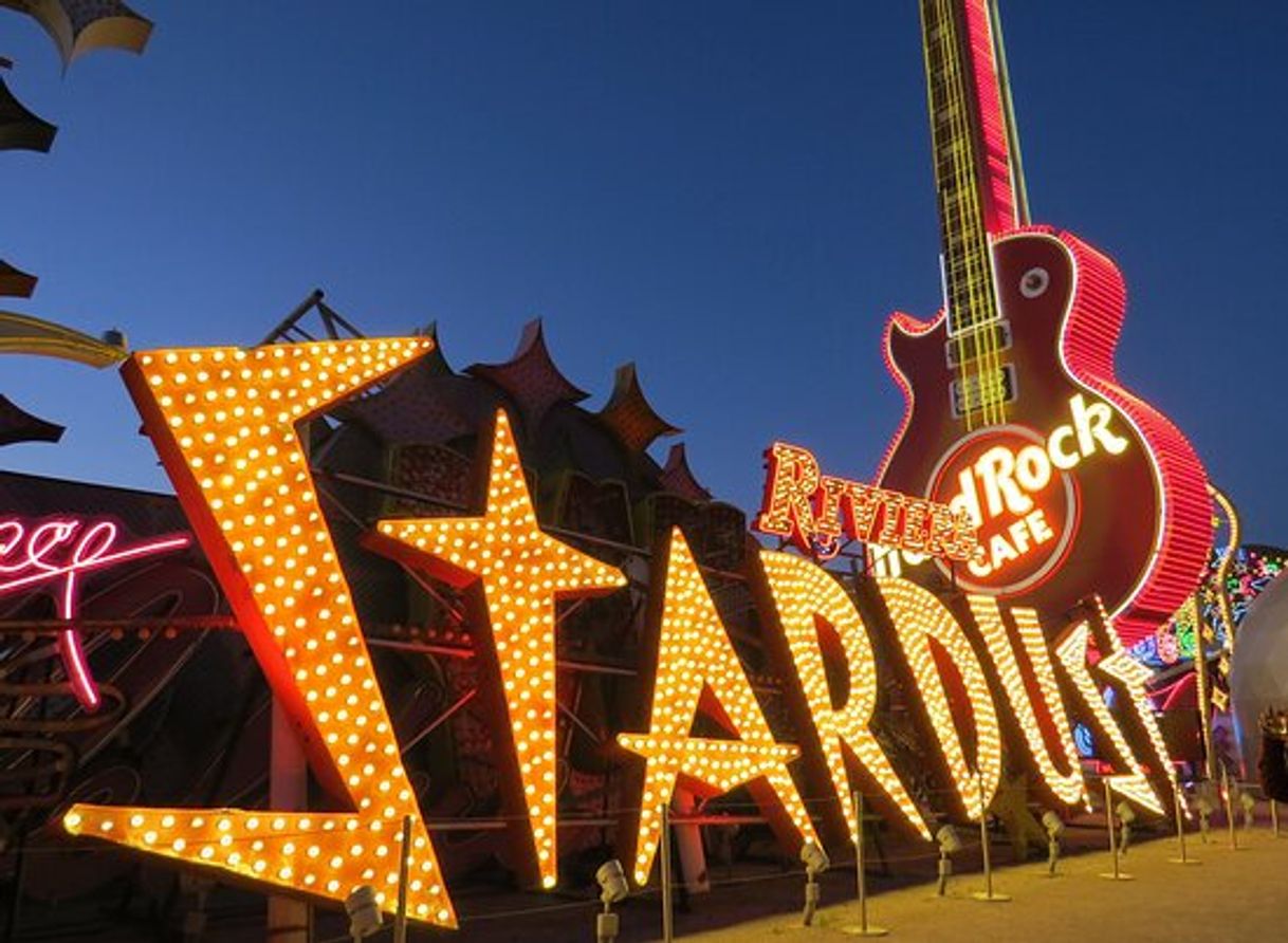 Place Neon Museum