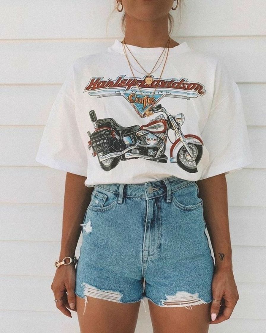 Social Jeans e camiseta 
