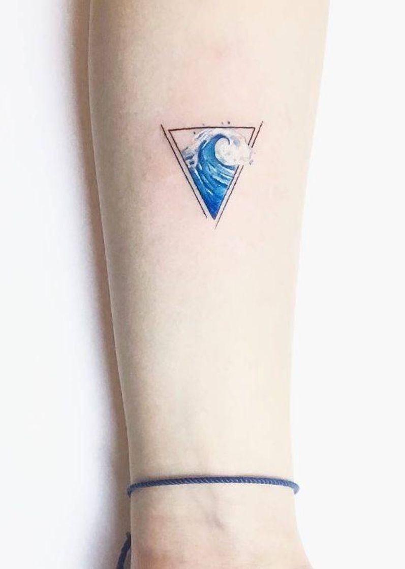 Social tatuagem onda.
