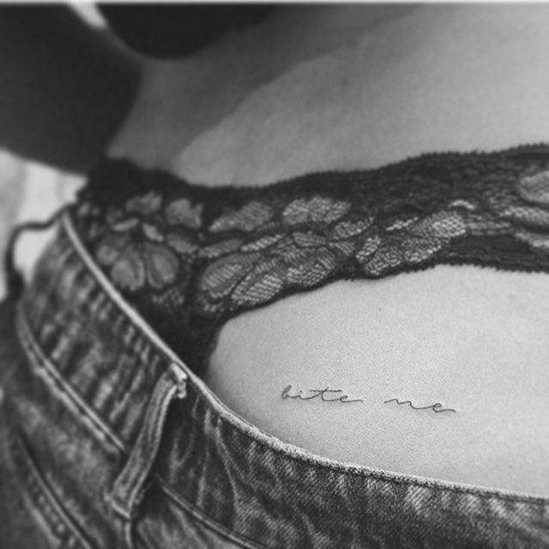 Social tatuagem bite me.