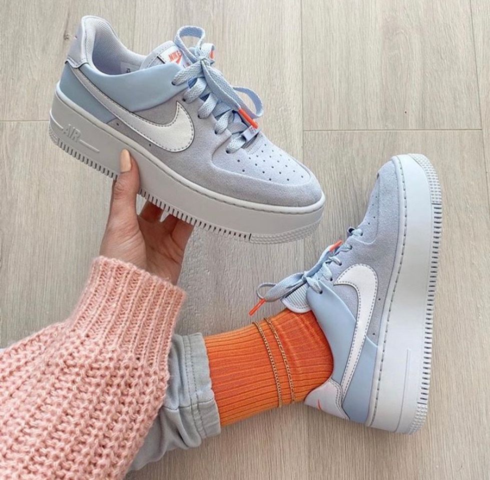 Social Nike W AF1 Sage Low, Zapatos de Baloncesto para Mujer, Multicolor