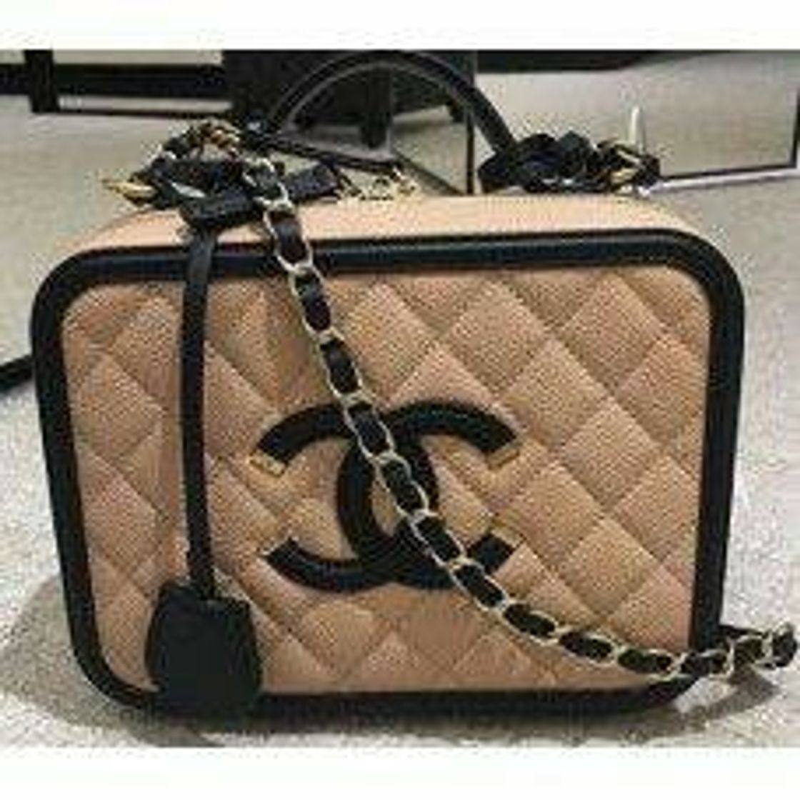 Fashion BOLSA CHANEL VANITY CASE🎀👑