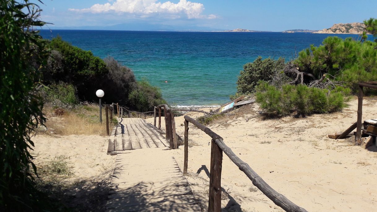 Lugar Spiaggia Naracu Nieddu