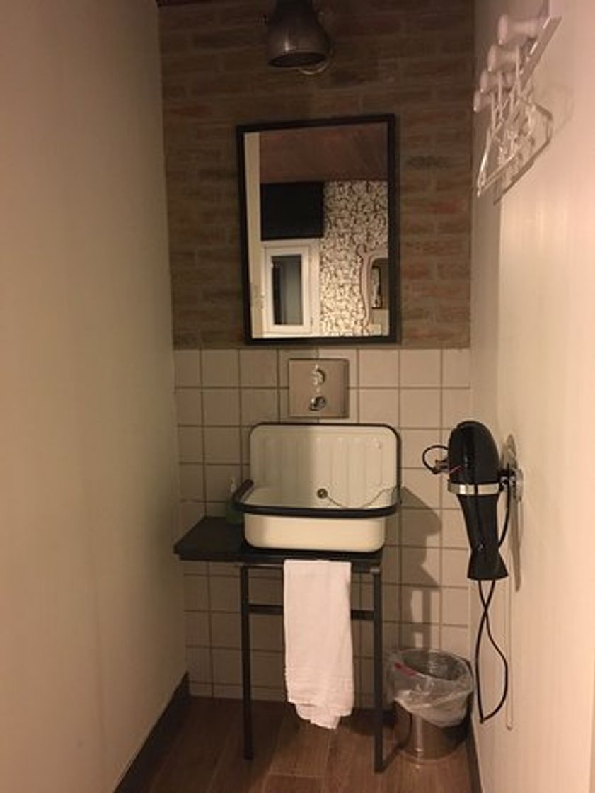 Lugar Room 007 Hostal