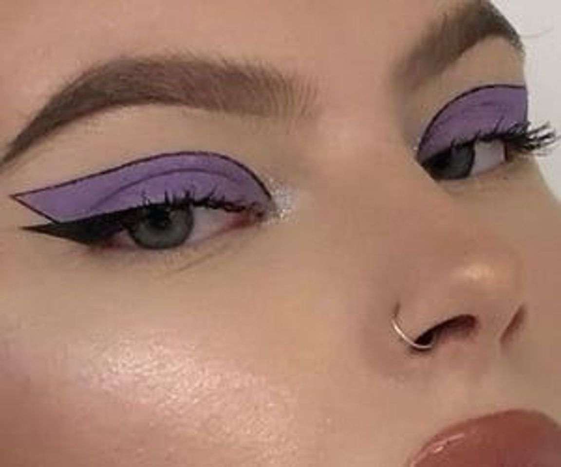 Moda delineado roxo duplo