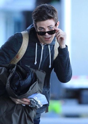 Grant Gustin 