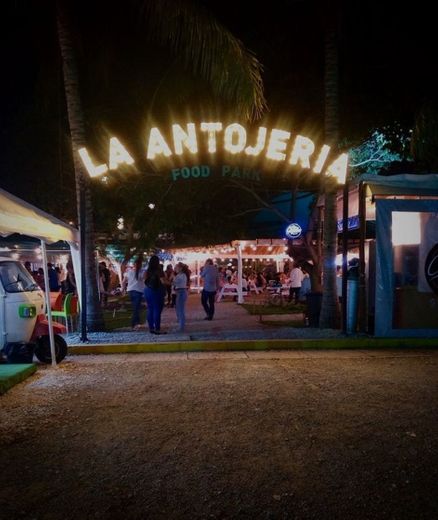 La Antojería Food Park