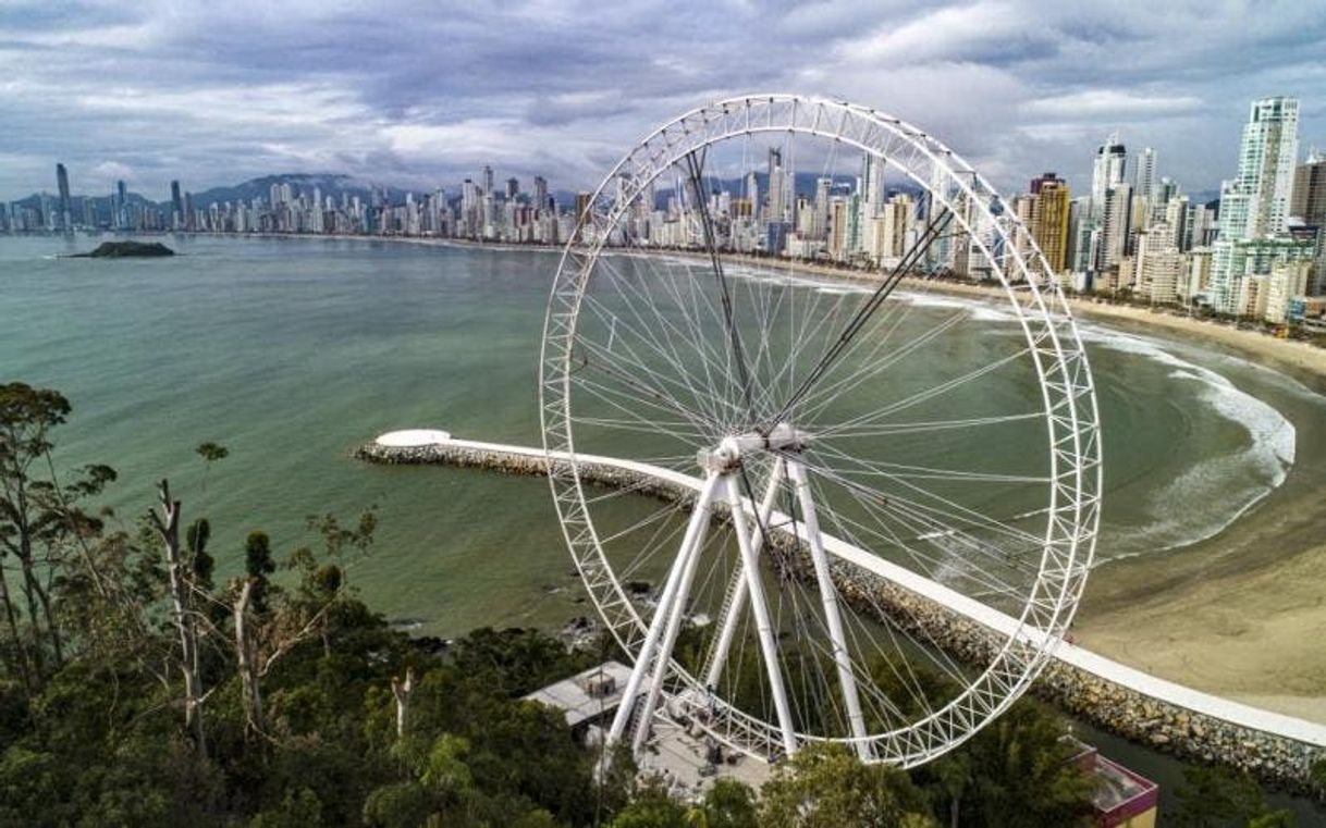 Lugar Roda Gigante Balneario Camboriú