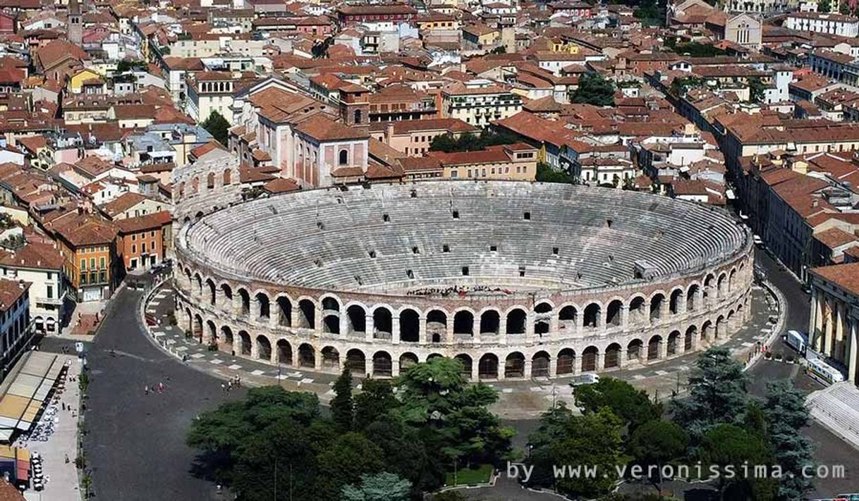 Lugar Verona Arena