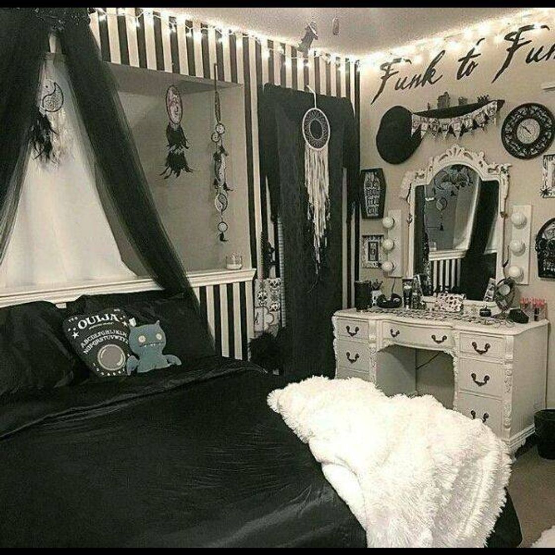 Fashion Quarto Dark 