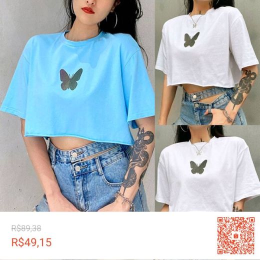 Camisa manga curta com estampa de borboleta