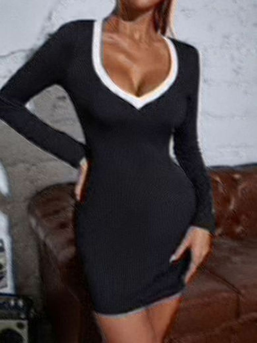 Social Vestido negro cuello scoop