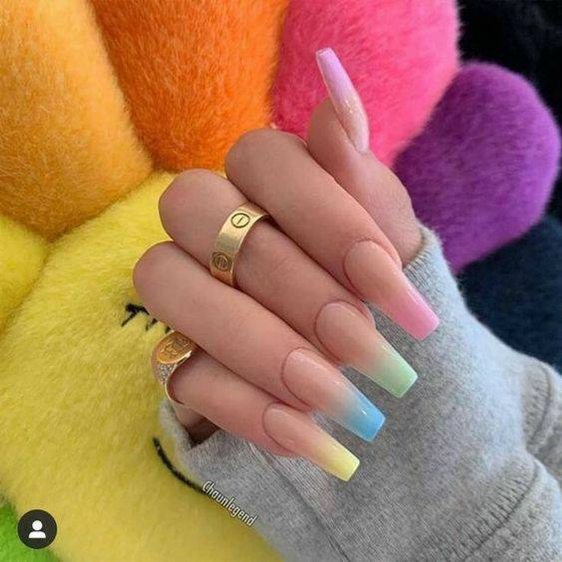 Moda Unhas coloridas