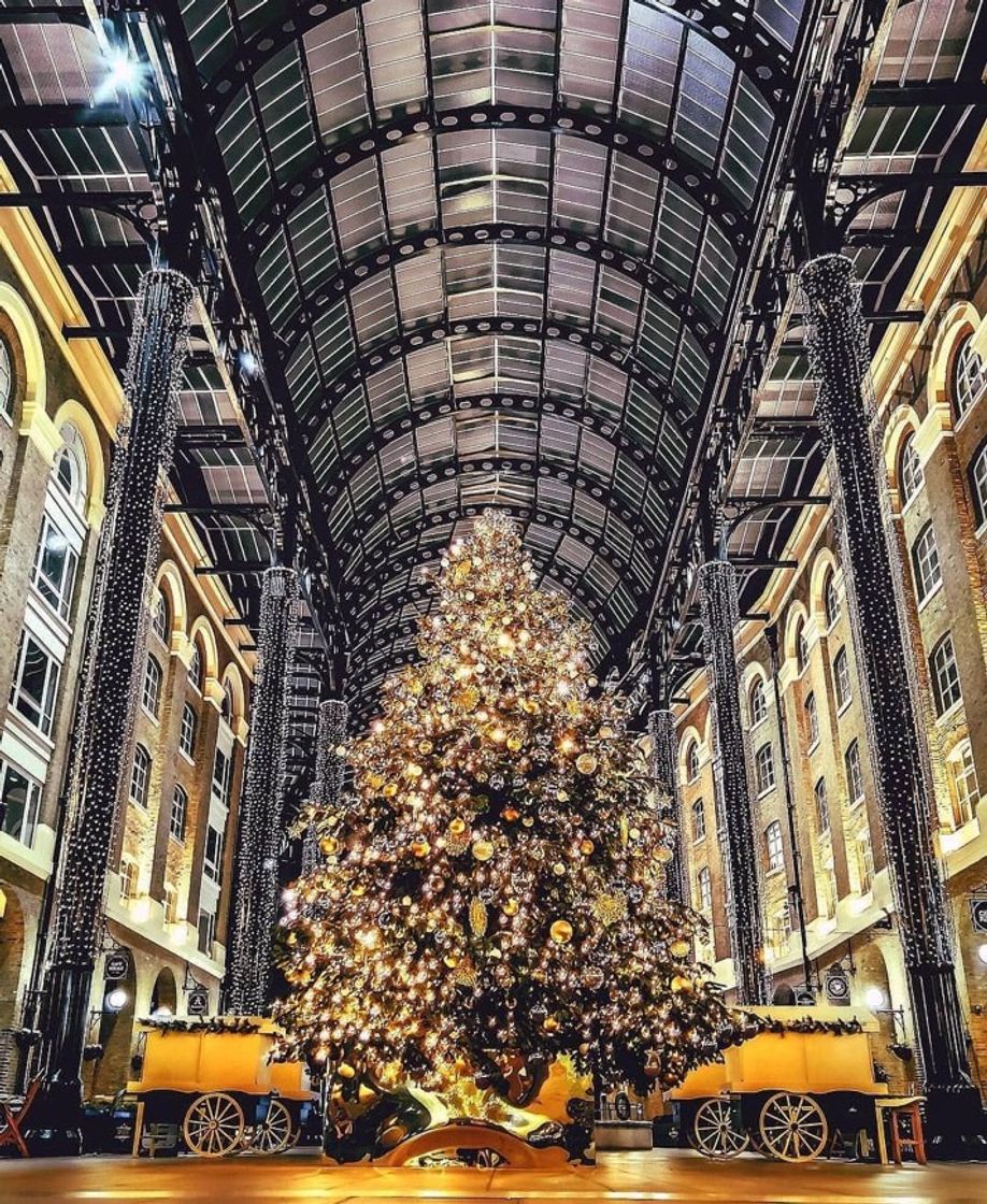 Lugar Hay's Galleria