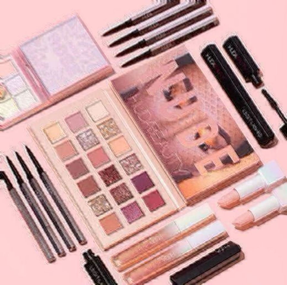 Beauty HUDA BEAUTY The New Nude Eyeshadow Palette