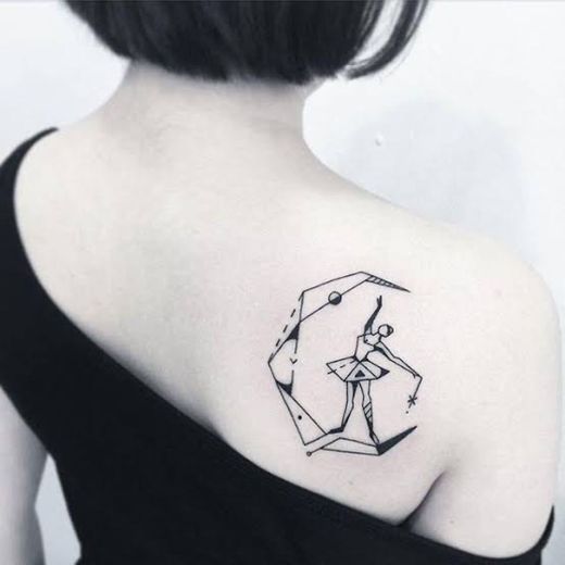 Tatuagem Lua+Bailarina