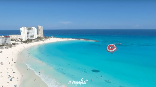 Playa Gaviota Azul, Cancún, Q.R.