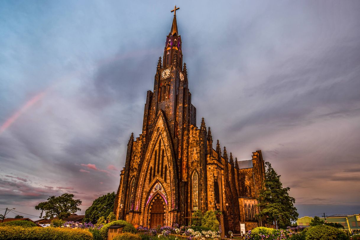 Lugar Igreja De Pedras. Canelas