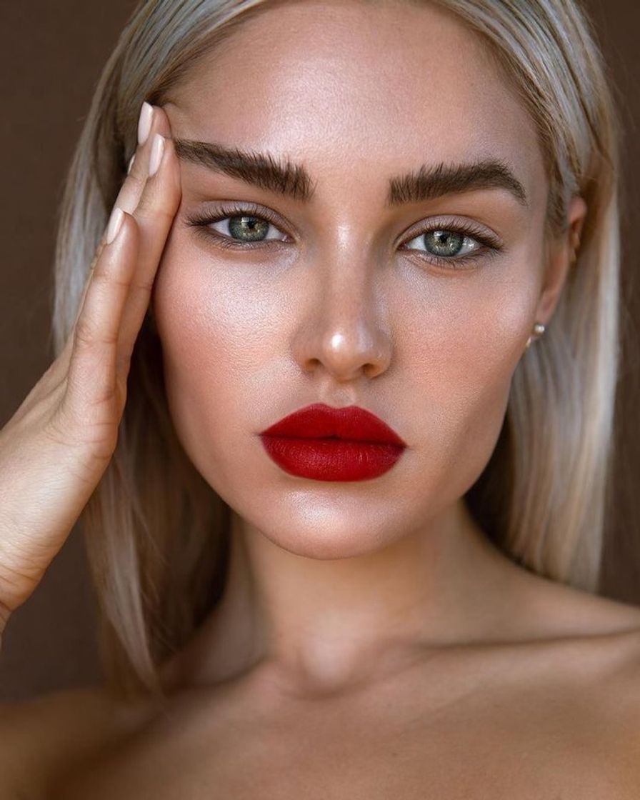 Moda Red lips 