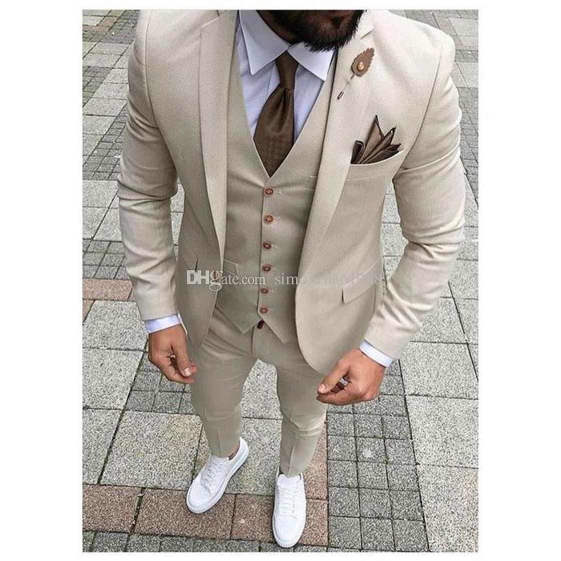 Moda Outwear Último Abrigo Pantalones Diseños Beige Hombres Traje de Baile Esmoquin Slim Fit 3 Piezas de Novio de Boda Trajes para Hombres Personalizado Blazer Terno Masuclino