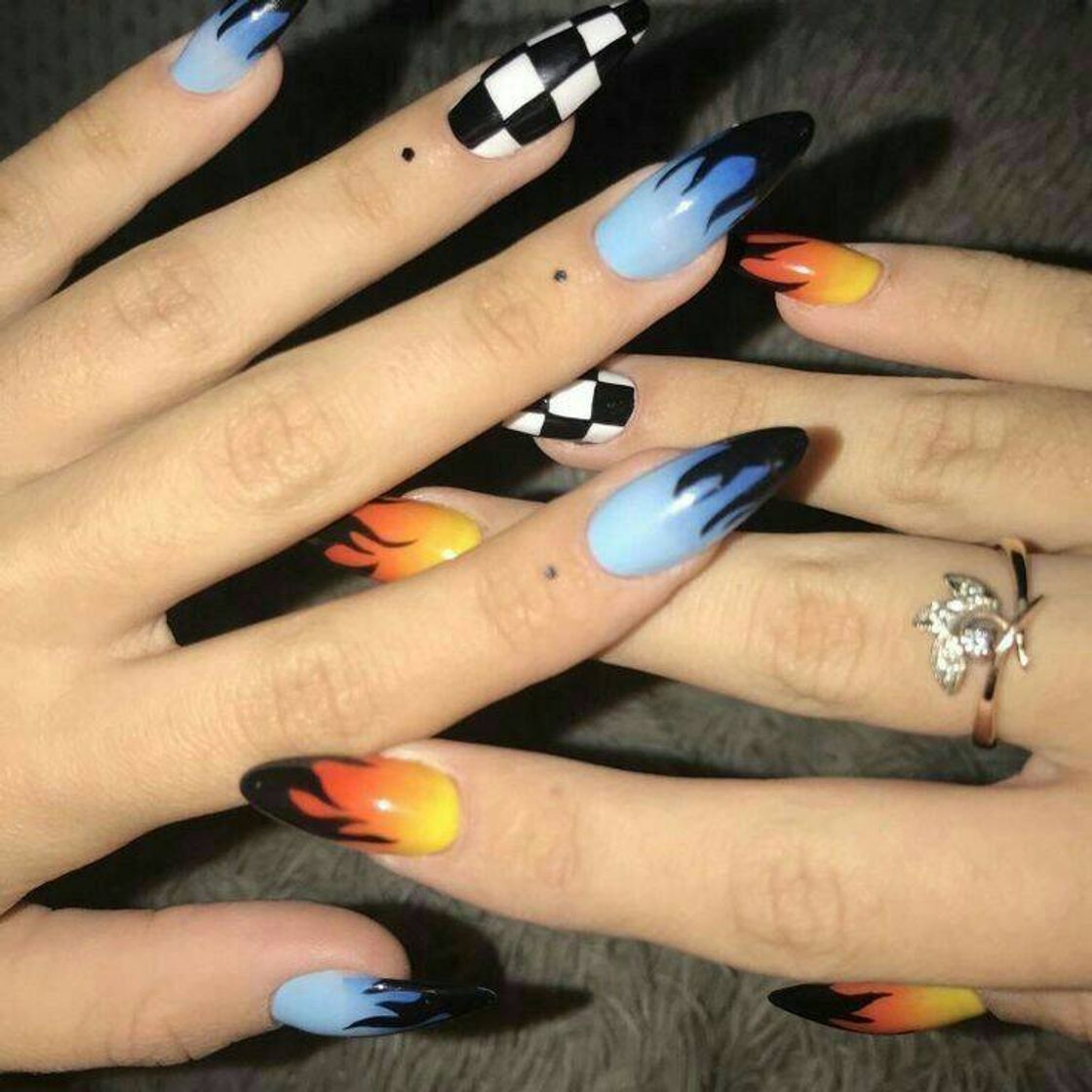 Moda Unhas fogarenta