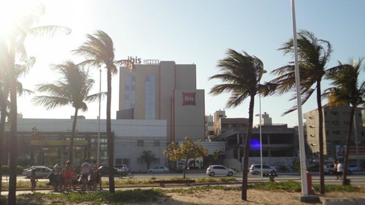 Lugar Hotel ibis Vitoria Praia de Camburi