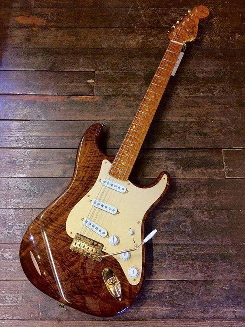 Moda Stratocaster 