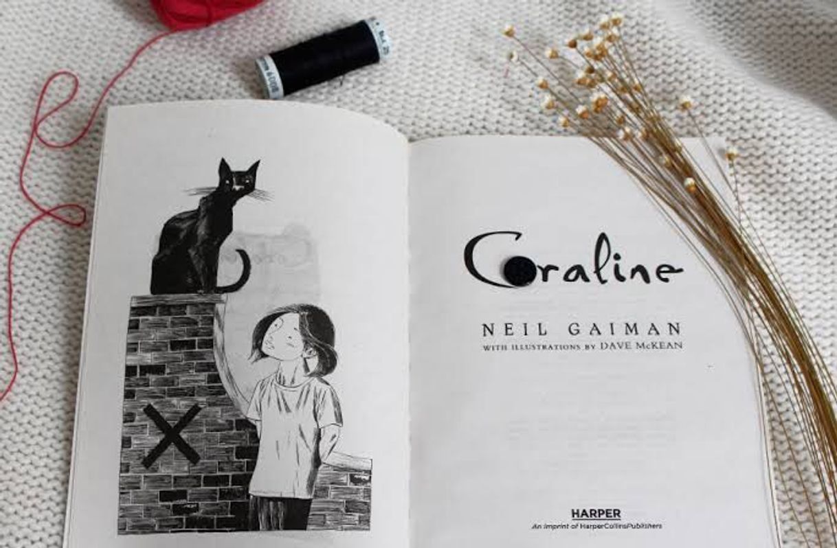 Libro CORALINE