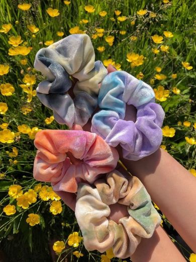 scrunchies 