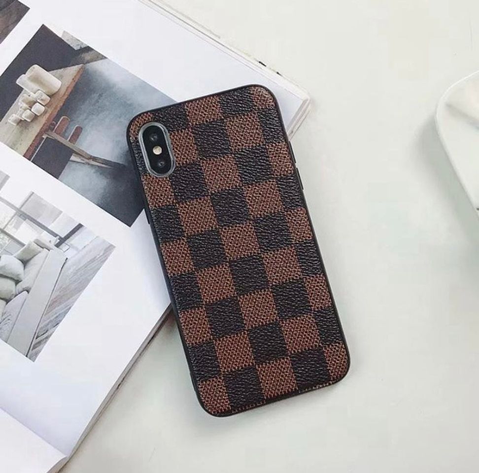 Product Funda móvil LV