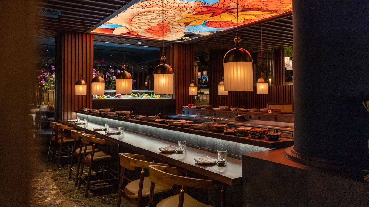 Restaurantes Yakuza First Floor