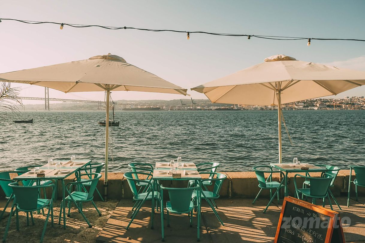 Restaurantes Atira-te ao rio
